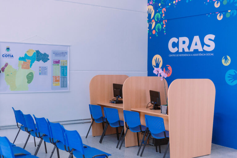 Veja como funciona o CRAS, quais atendimentos oferece e como se cadastrar para receber apoio social